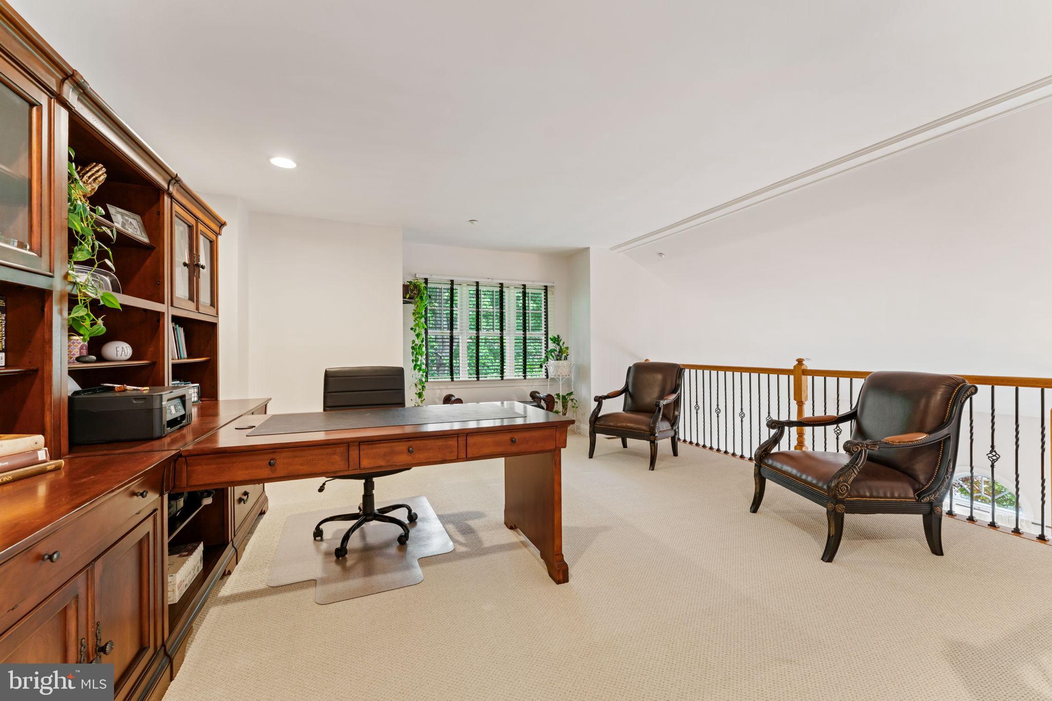 GRAND OAKS - Residential