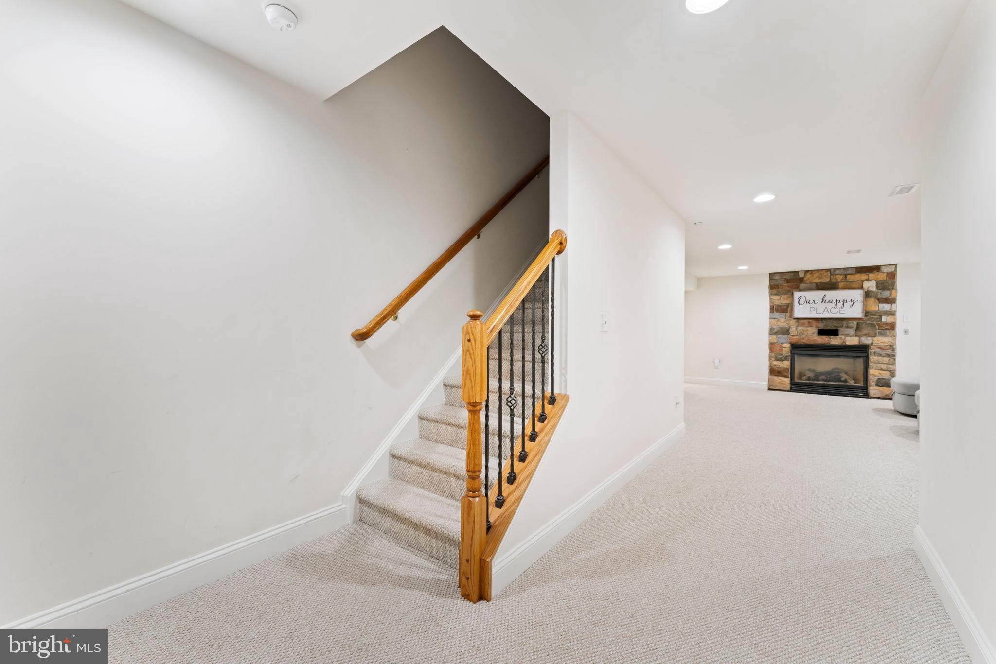 GRAND OAKS - Residential