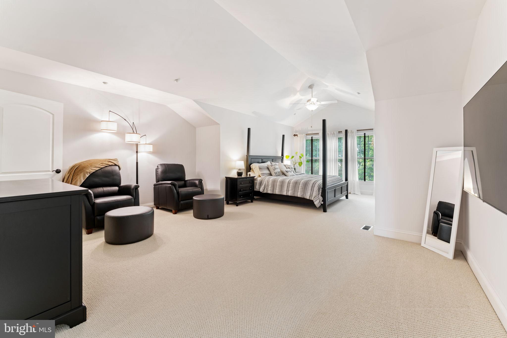 GRAND OAKS - Residential