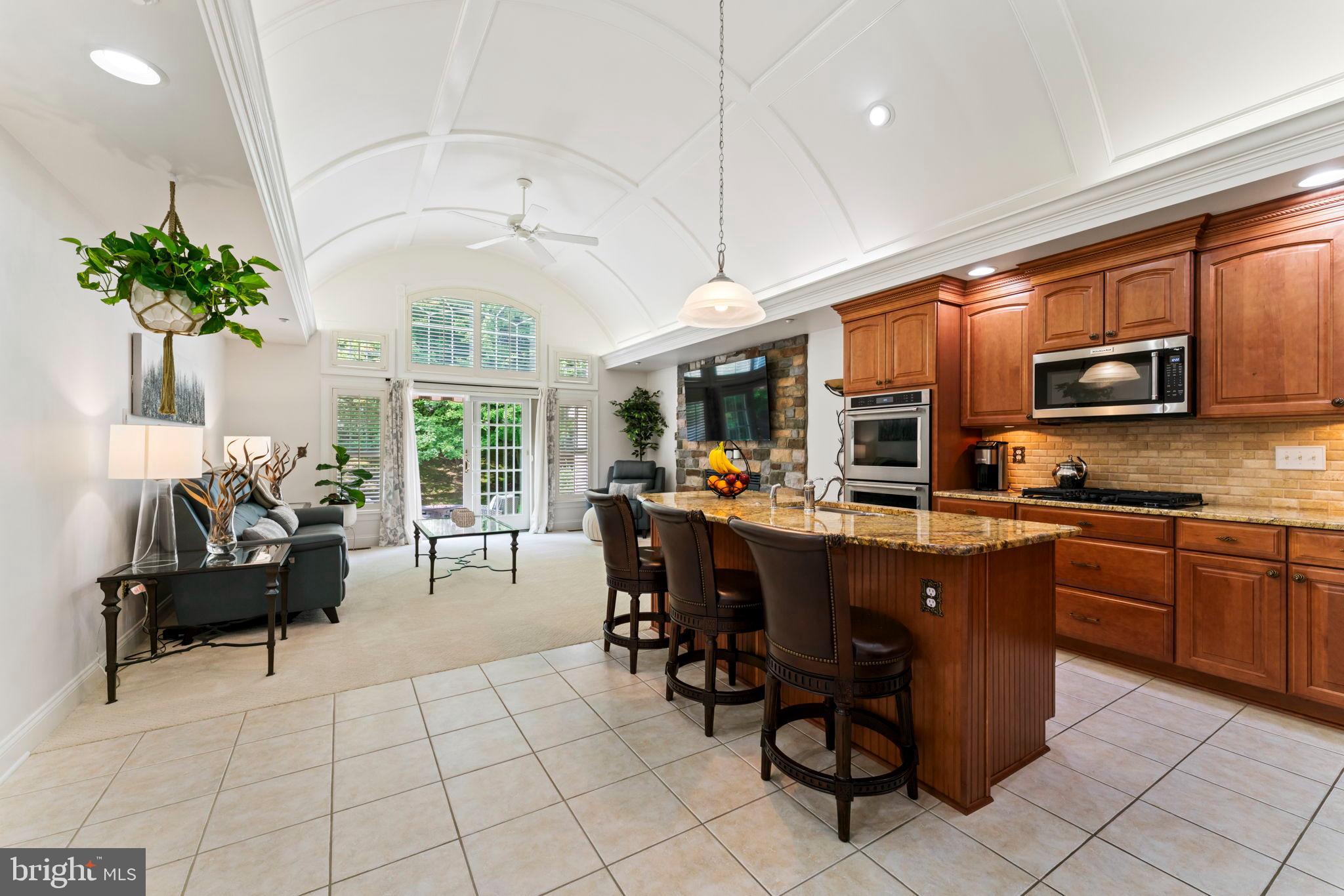 GRAND OAKS - Residential