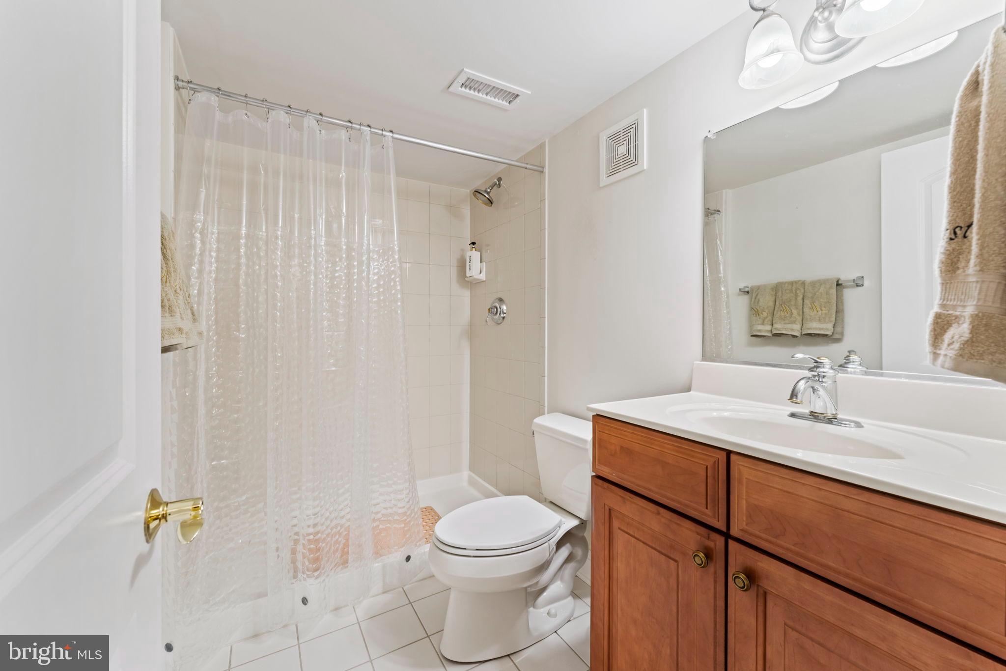 GRAND OAKS - Residential