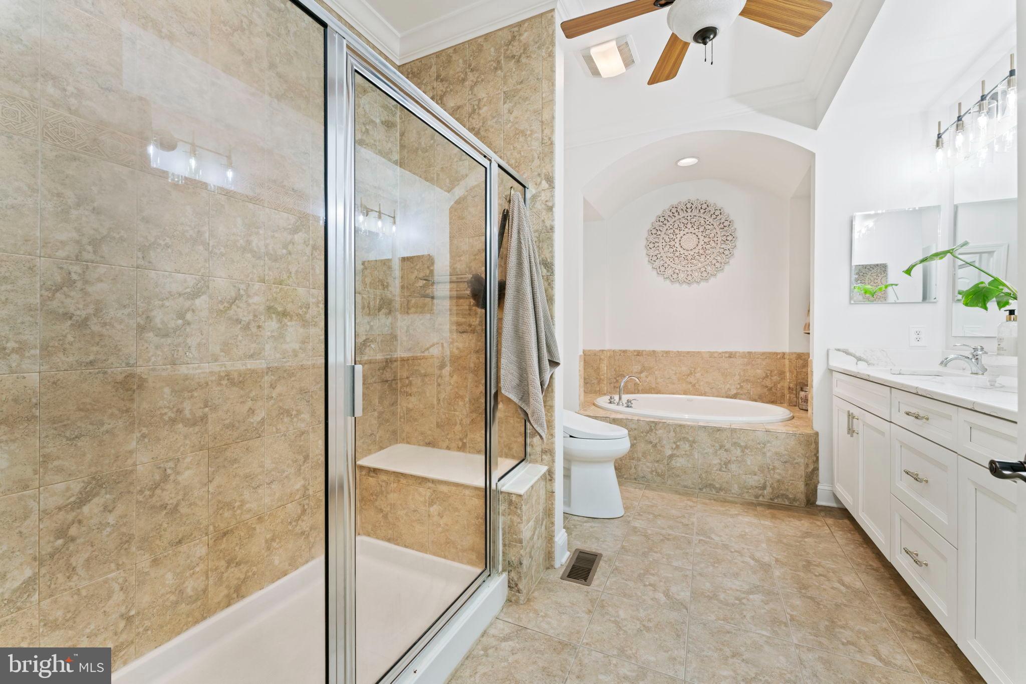 GRAND OAKS - Residential