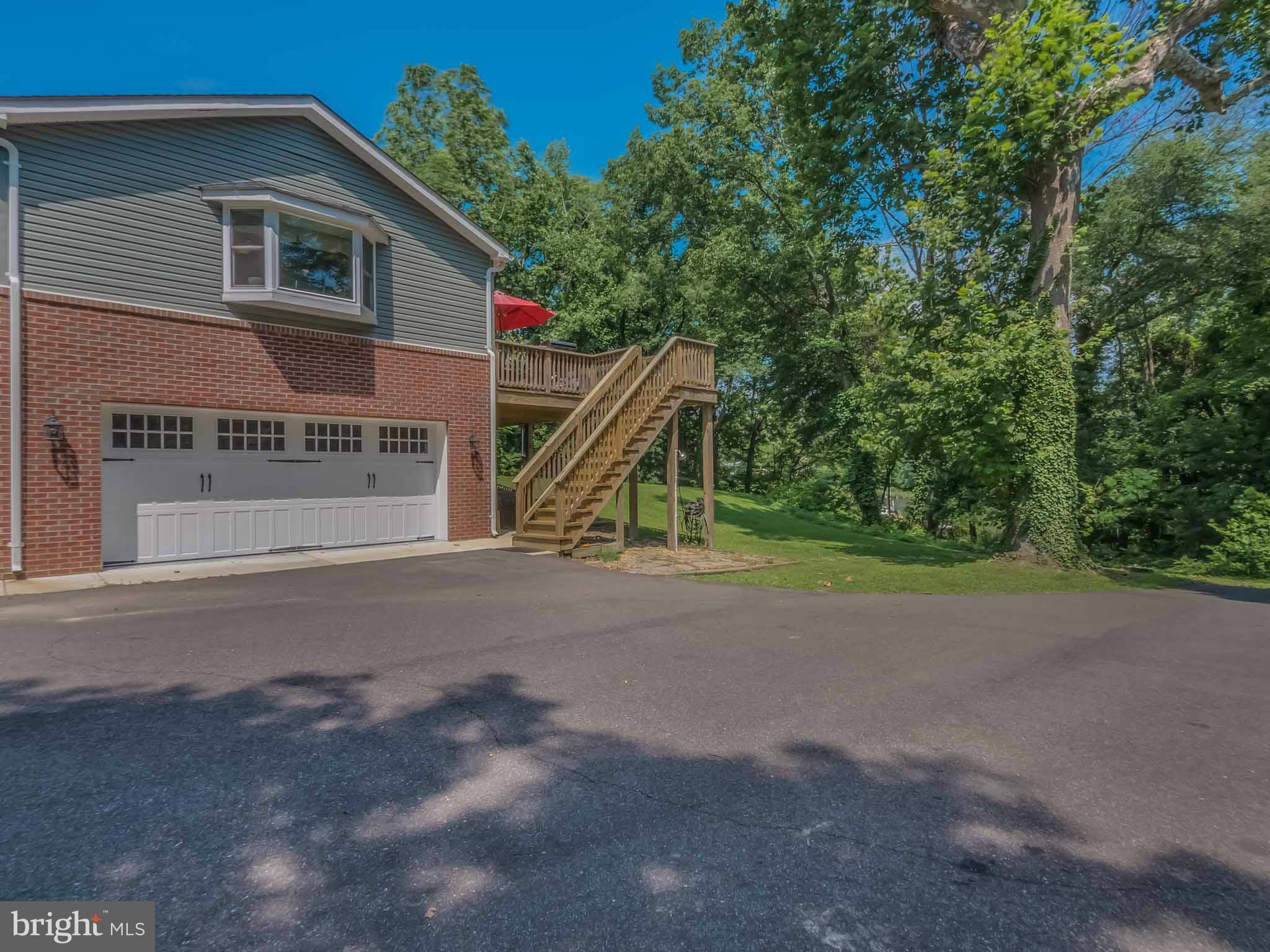 TOWN CREEK - Residential