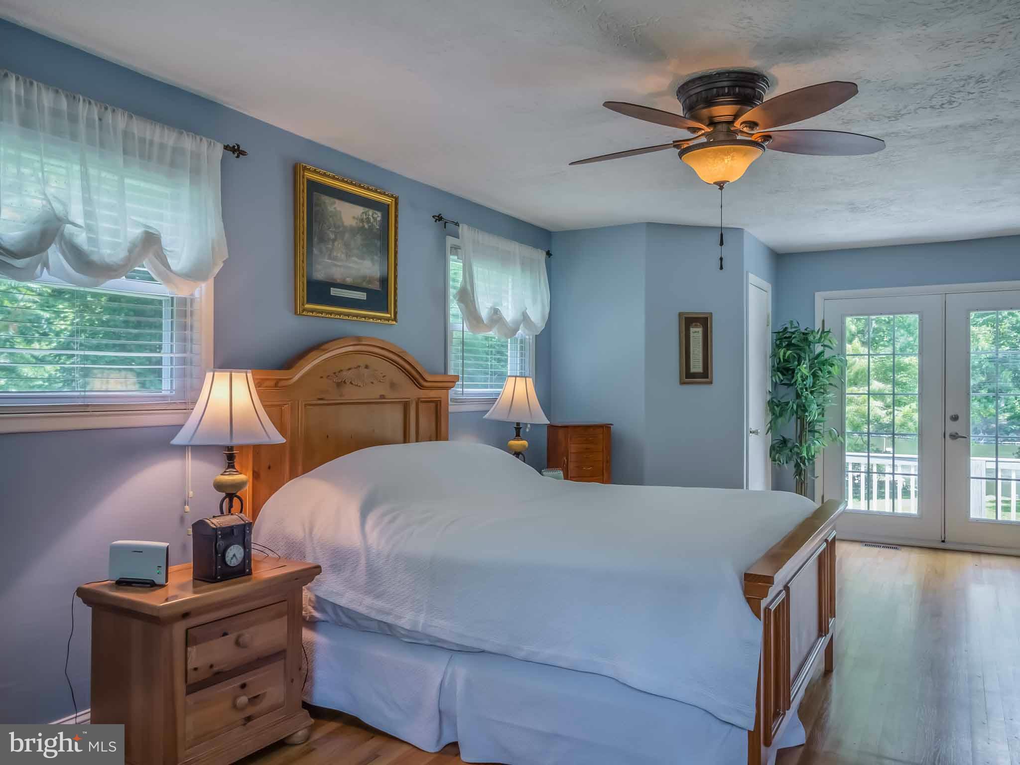 TOWN CREEK - Residential