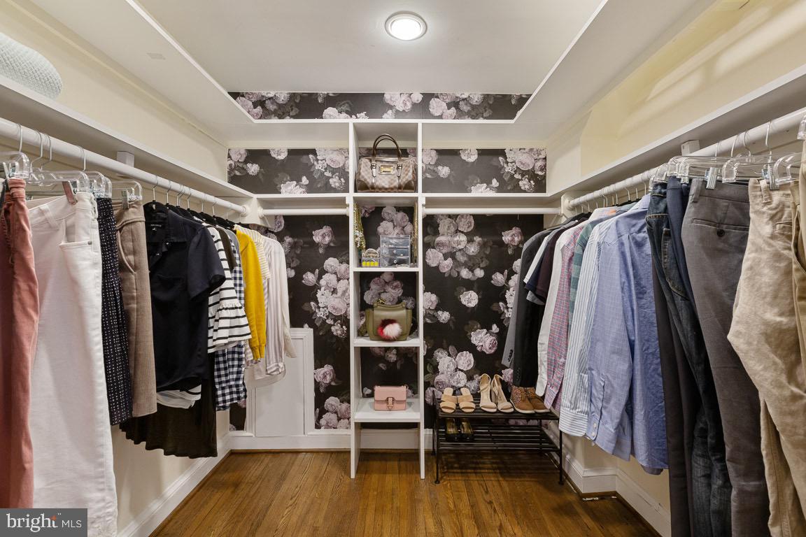 CAMERON HEIGHTS - Residential