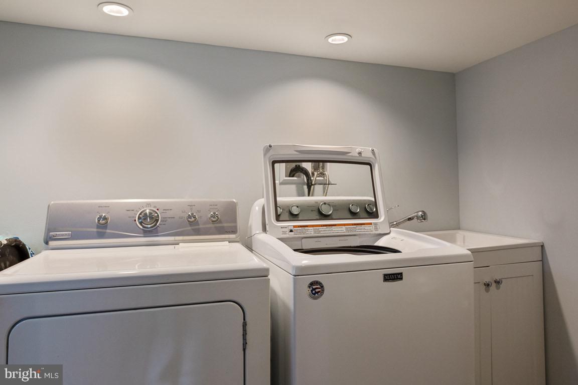 CAMERON HEIGHTS - Residential