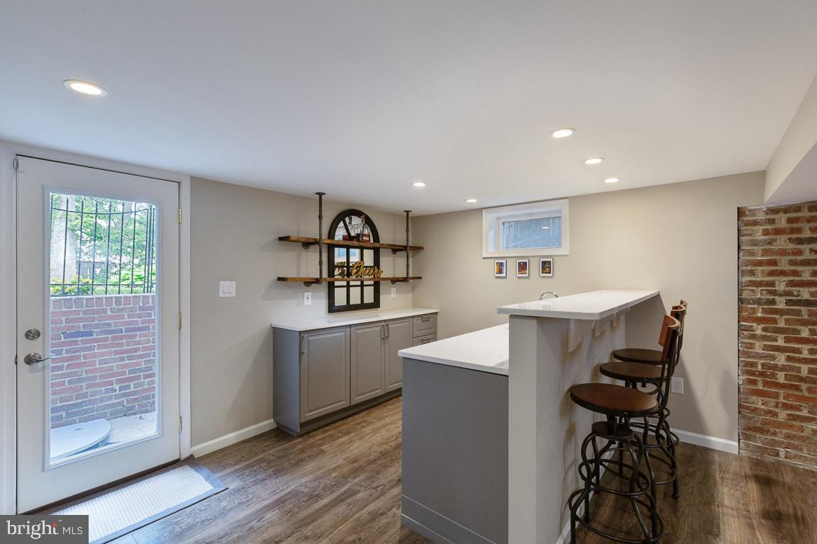 CAMERON HEIGHTS - Residential