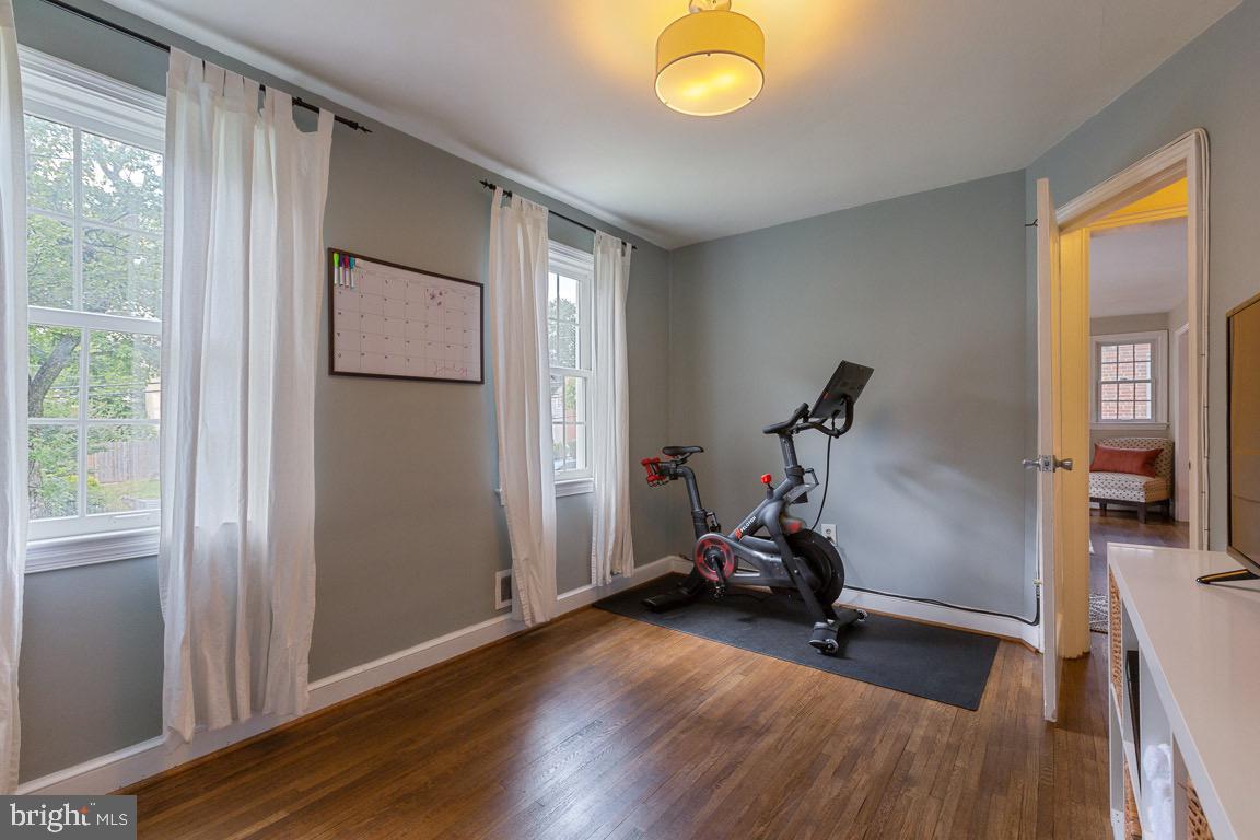 CAMERON HEIGHTS - Residential