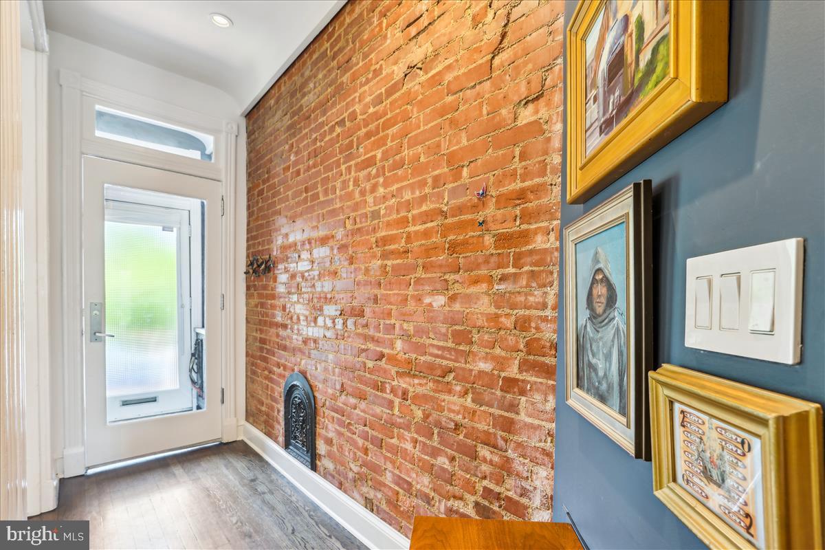 1903 4TH STREET NW