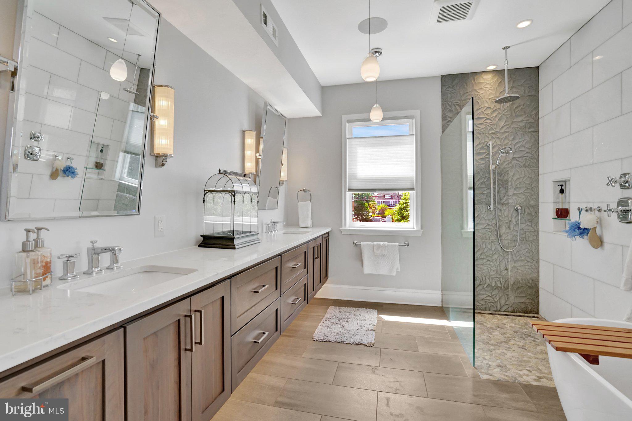 OLD TOWN - Residential