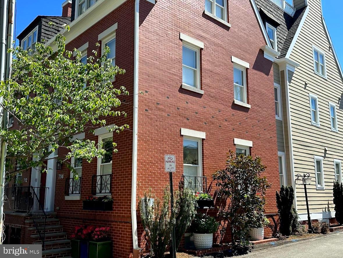 OLD TOWN - Residential