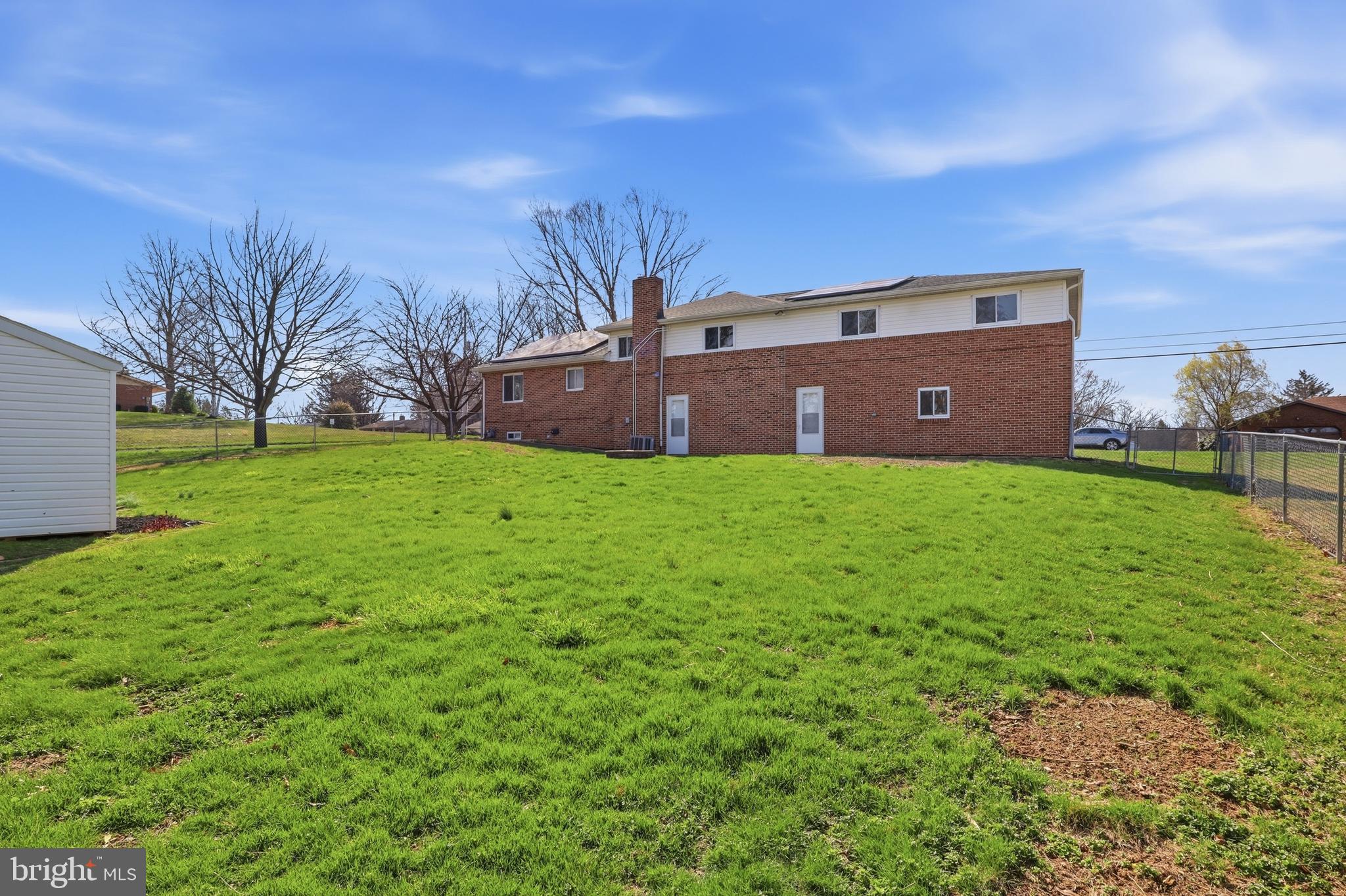 SUNSET TERRACE - Residential