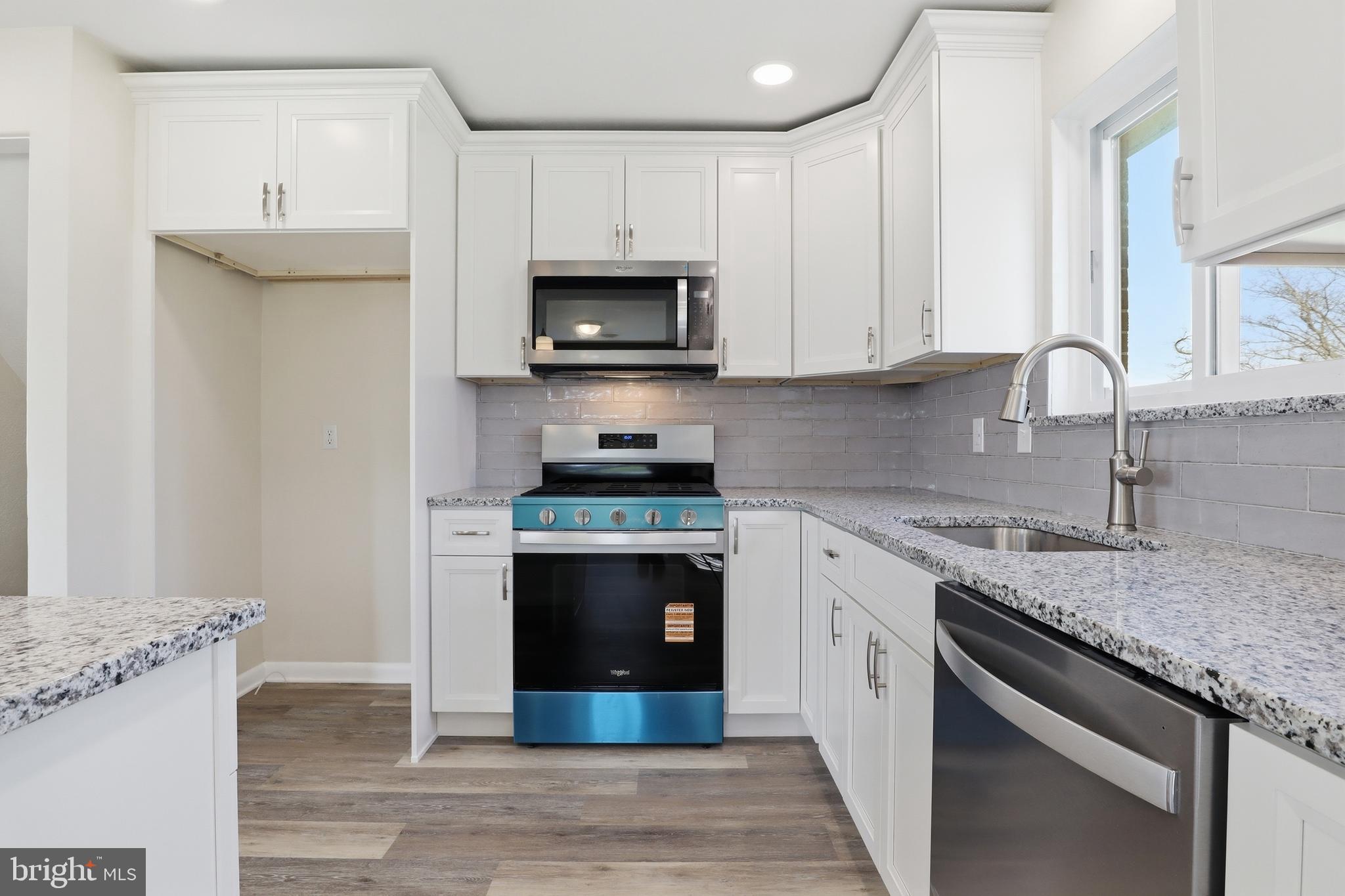 SUNSET TERRACE - Residential