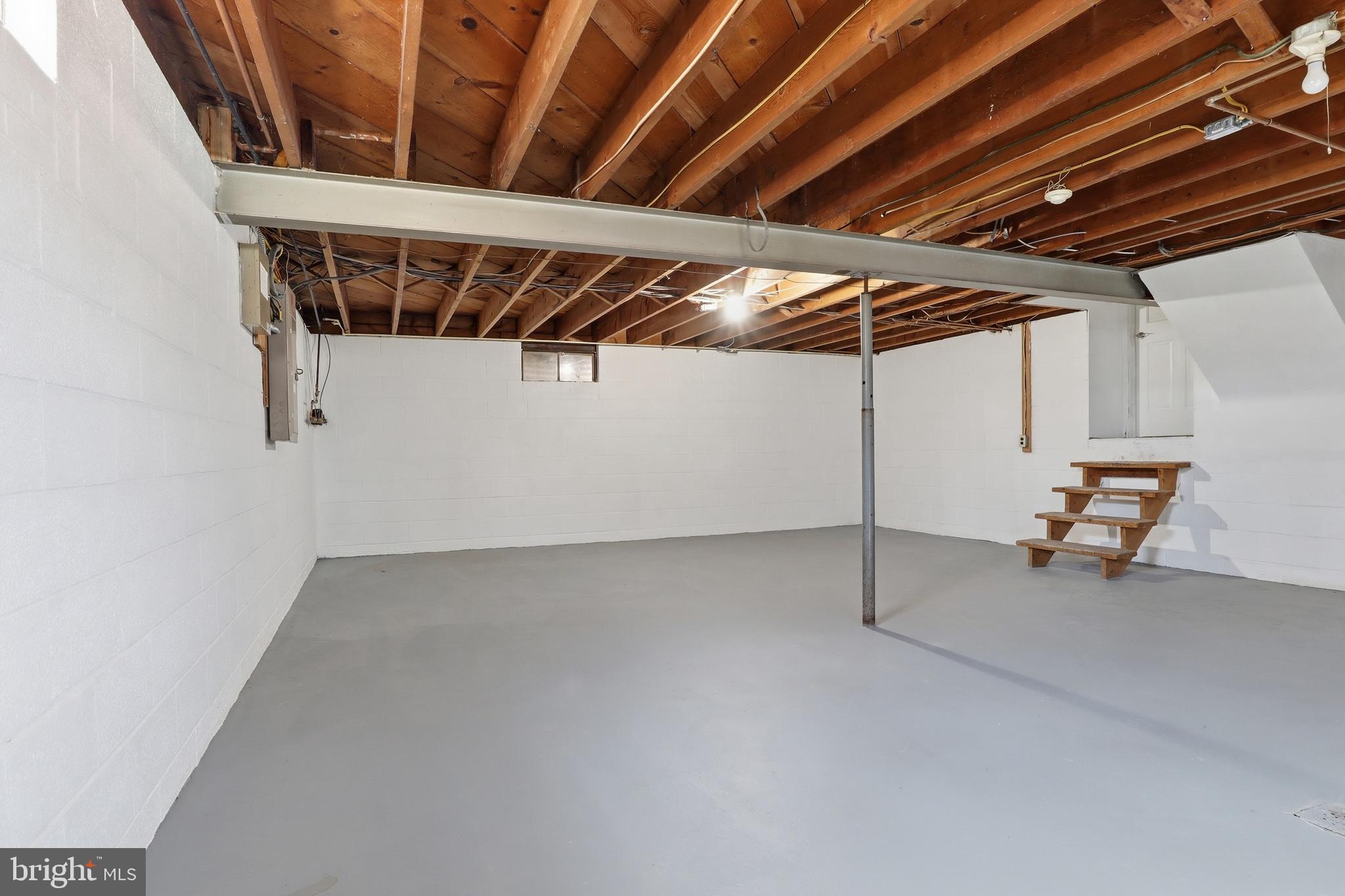 SUNSET TERRACE - Residential