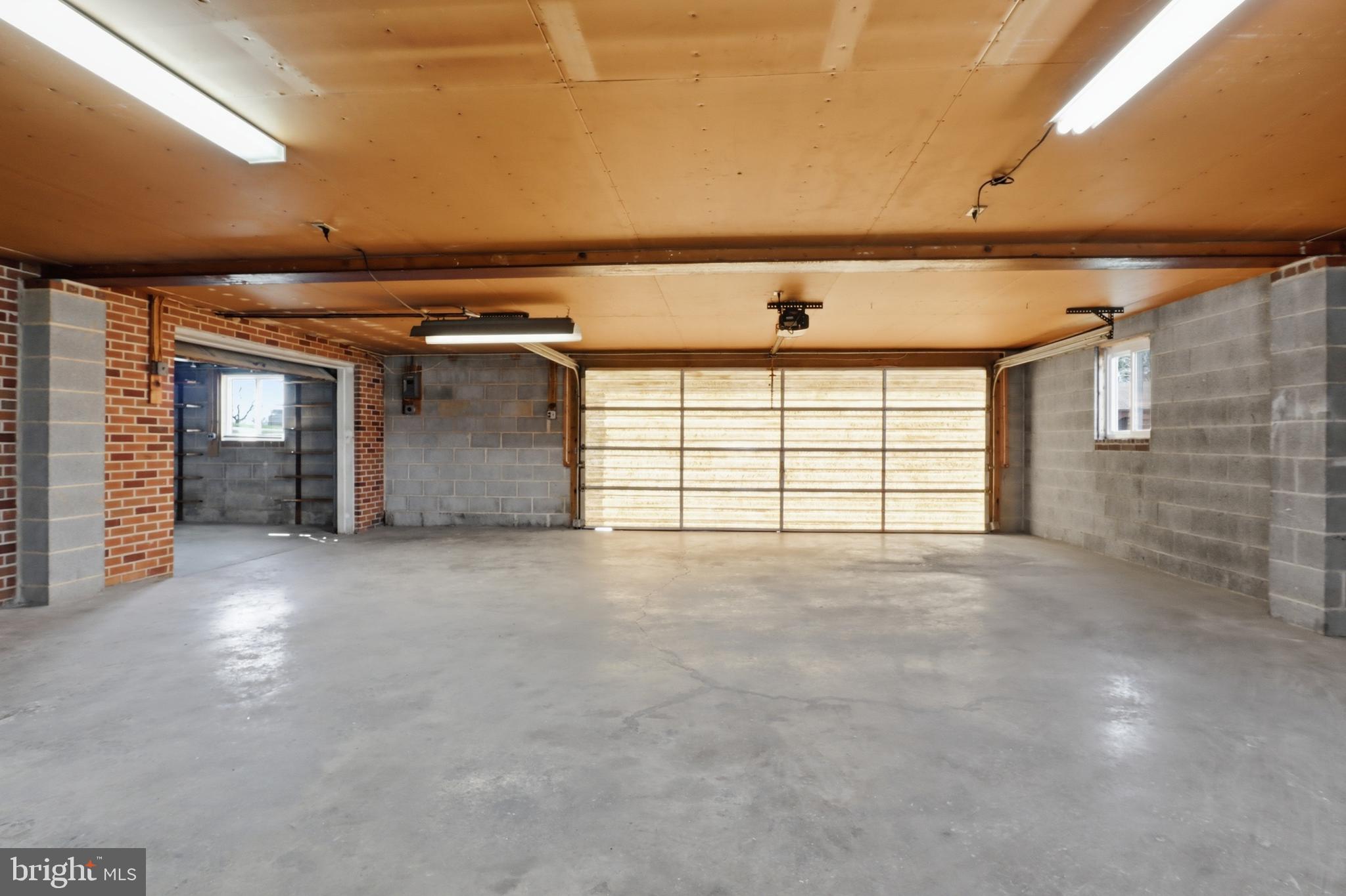 SUNSET TERRACE - Residential