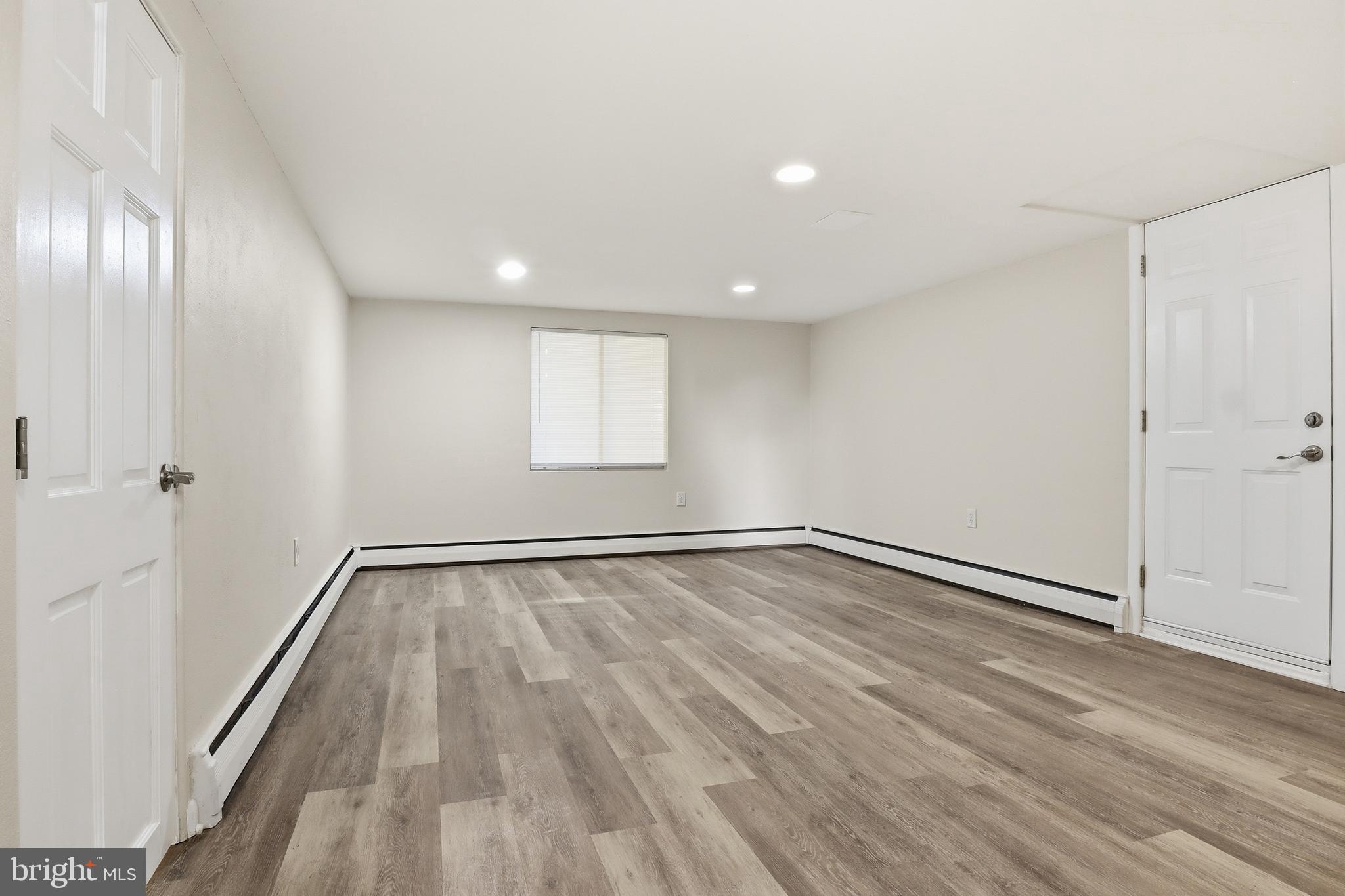 SUNSET TERRACE - Residential