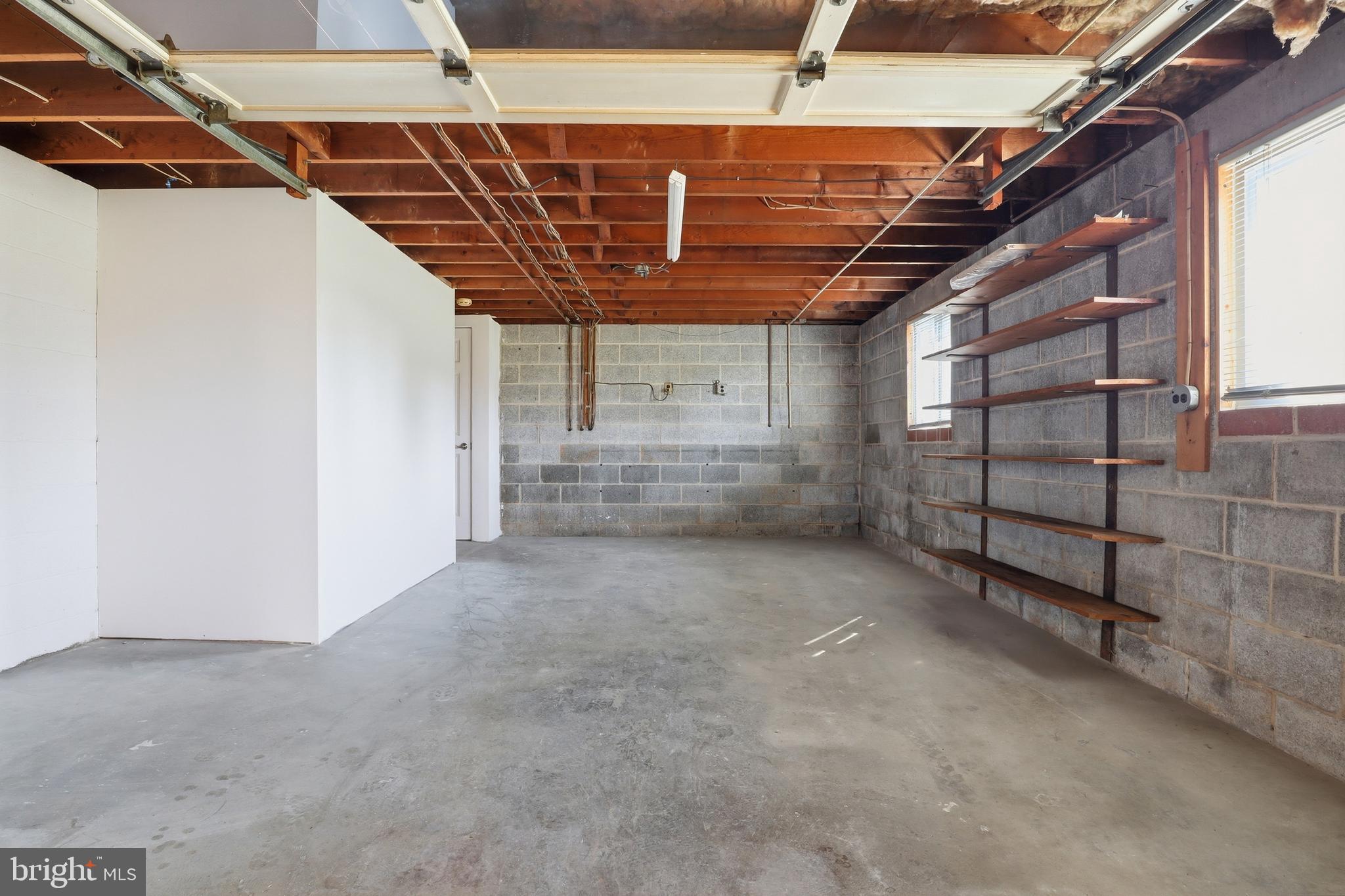 SUNSET TERRACE - Residential