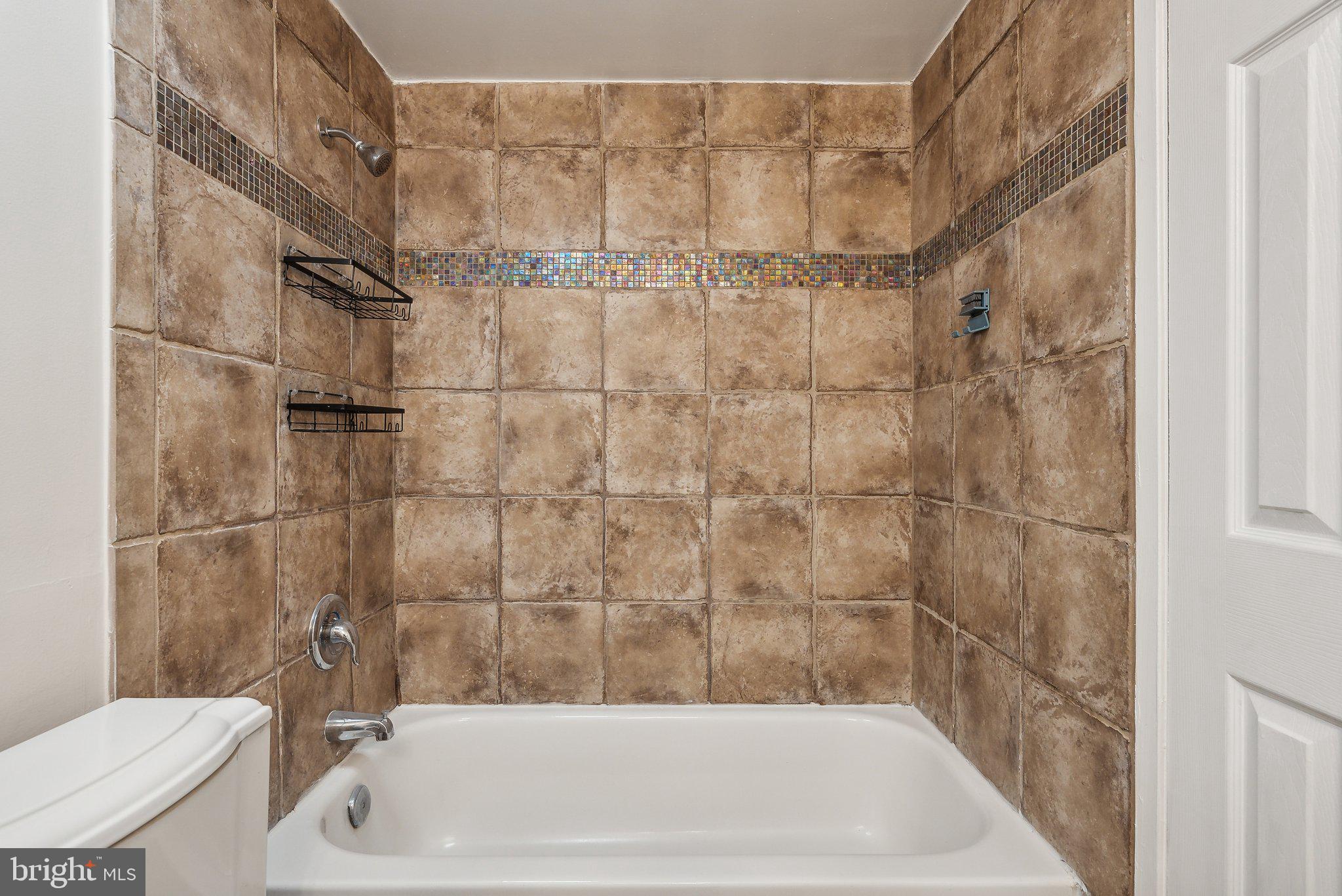 HIGHPOINTE - Residential Lease