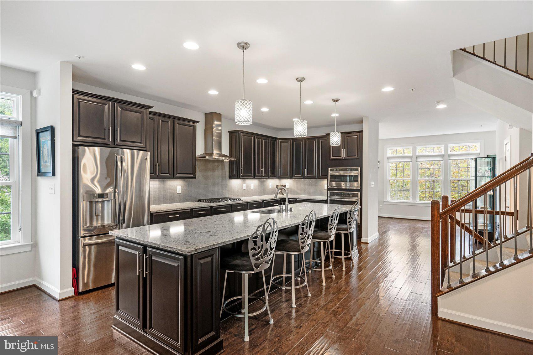 MEADOWVALE - Residential