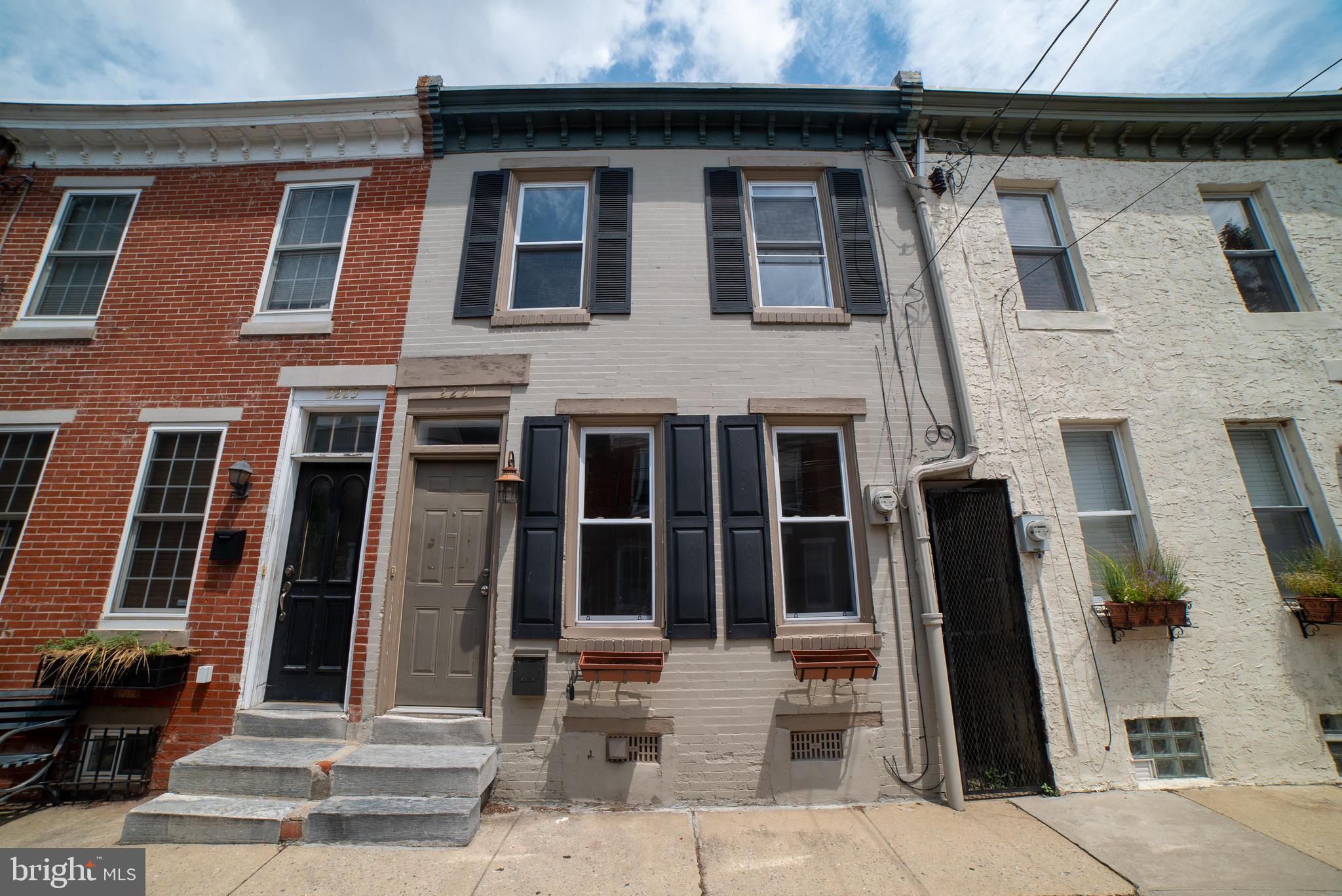 GRADUATE HOSPITAL - Residential Lease