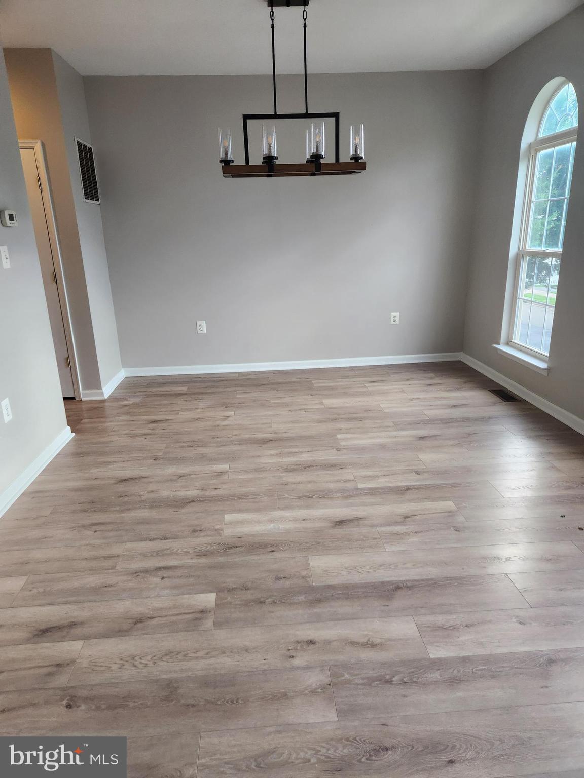 CHARLES TOWN - Residential Lease