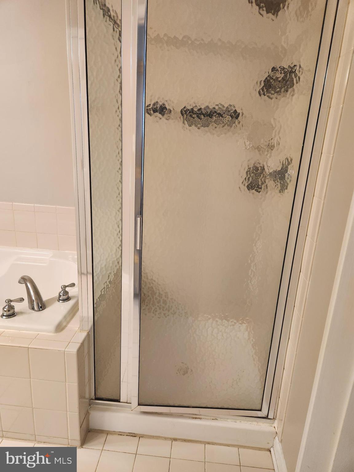 CHARLES TOWN - Residential Lease