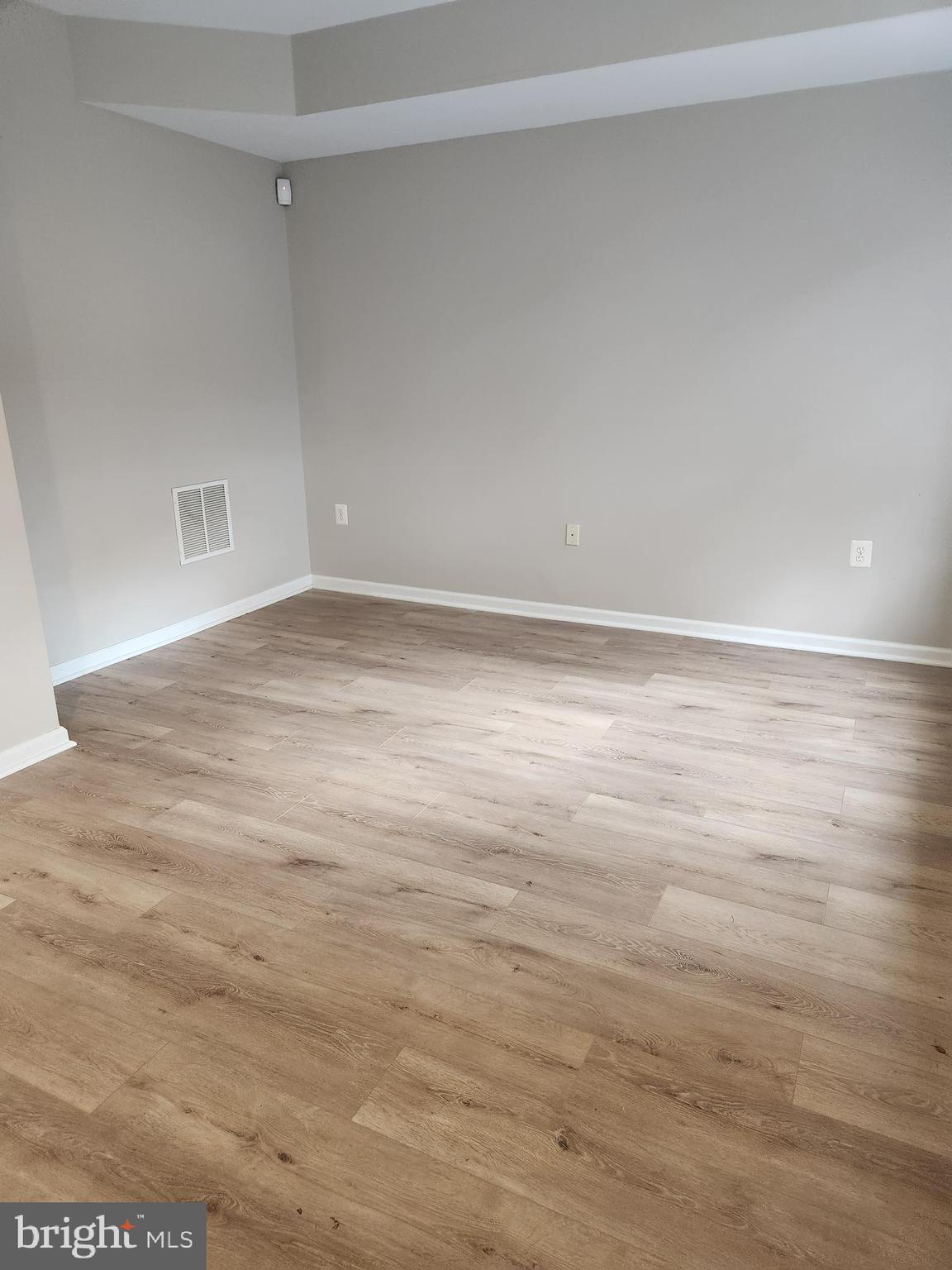 CHARLES TOWN - Residential Lease