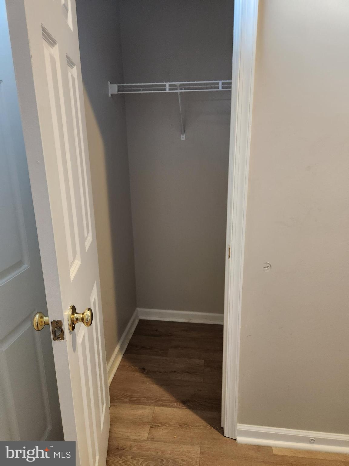 CHARLES TOWN - Residential Lease