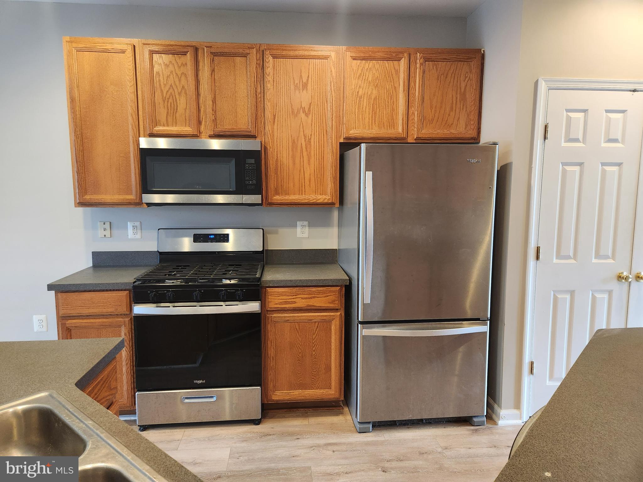 CHARLES TOWN - Residential Lease