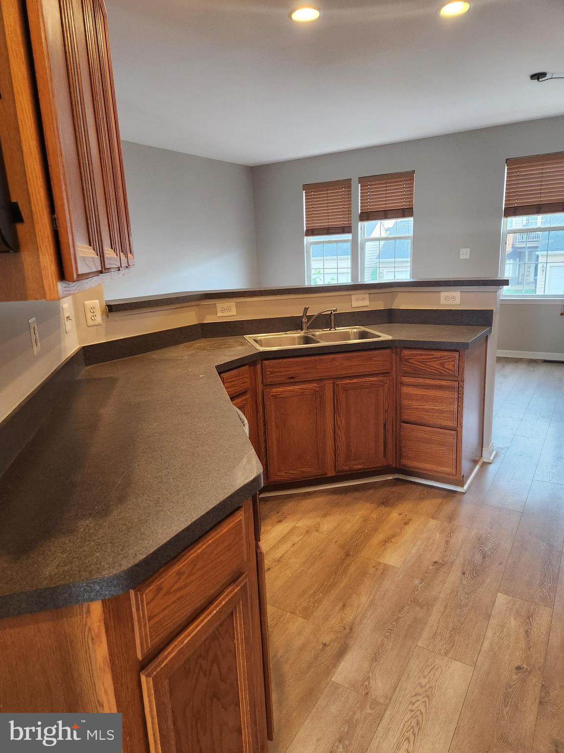 CHARLES TOWN - Residential Lease