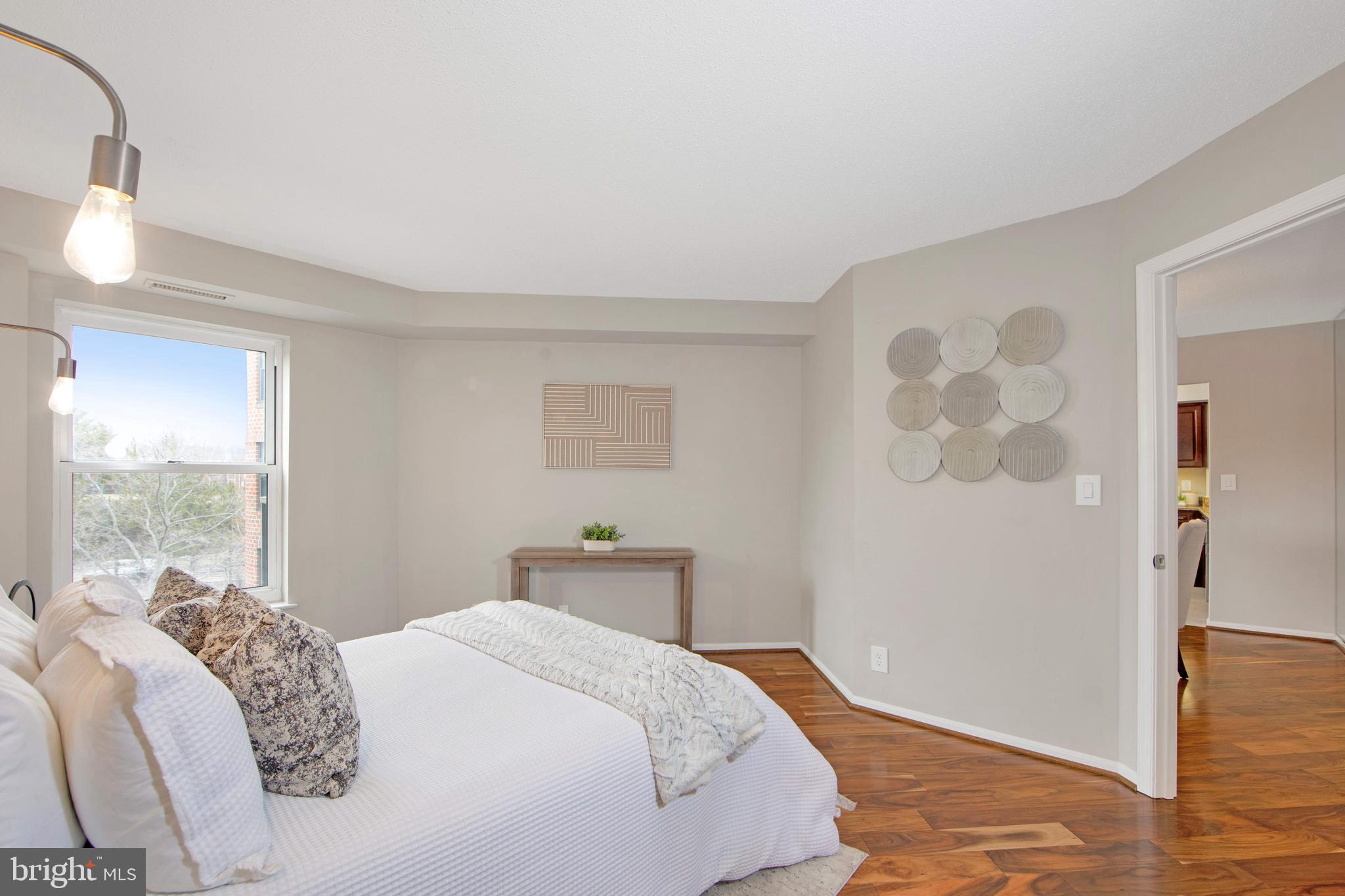 ASTORIA CONDOMINIUM - Residential