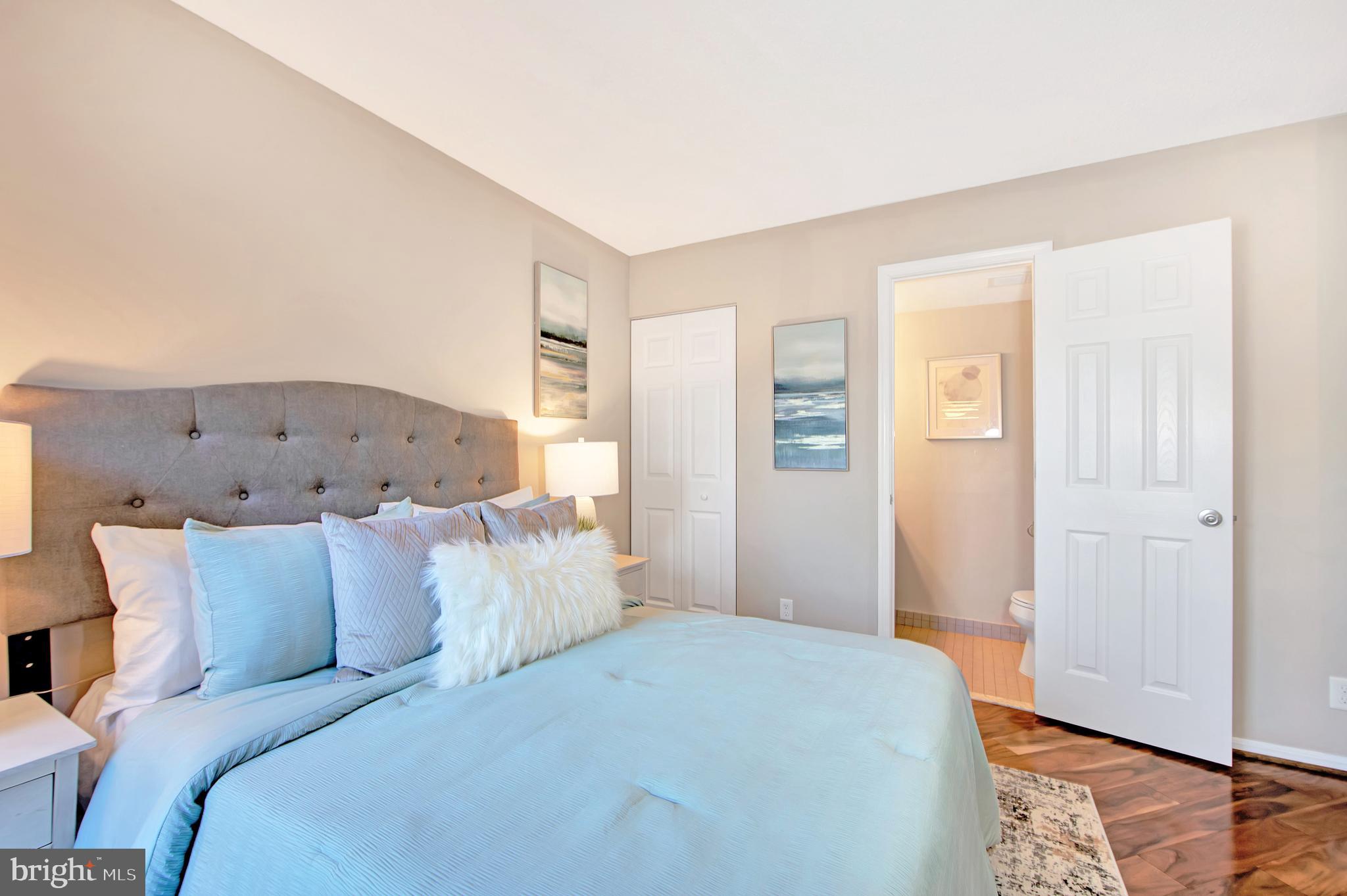 ASTORIA CONDOMINIUM - Residential