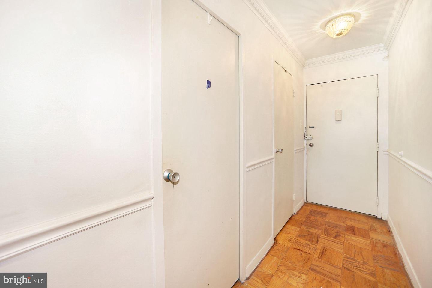 5406 CONNECTICUT AVENUE NW 705