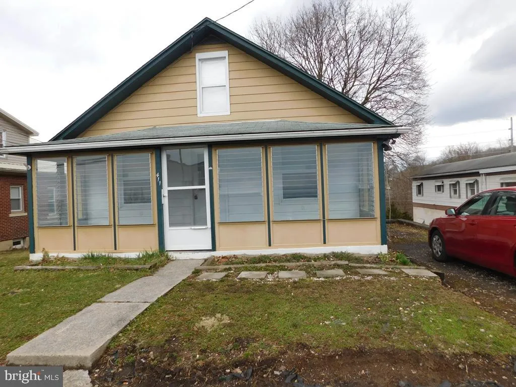 411 Green Ave Extension, Lewistown, PA 17044
