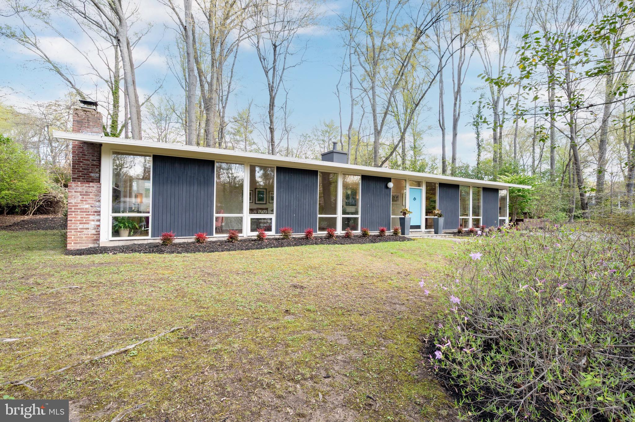 HOLLIN HILLS - Residential