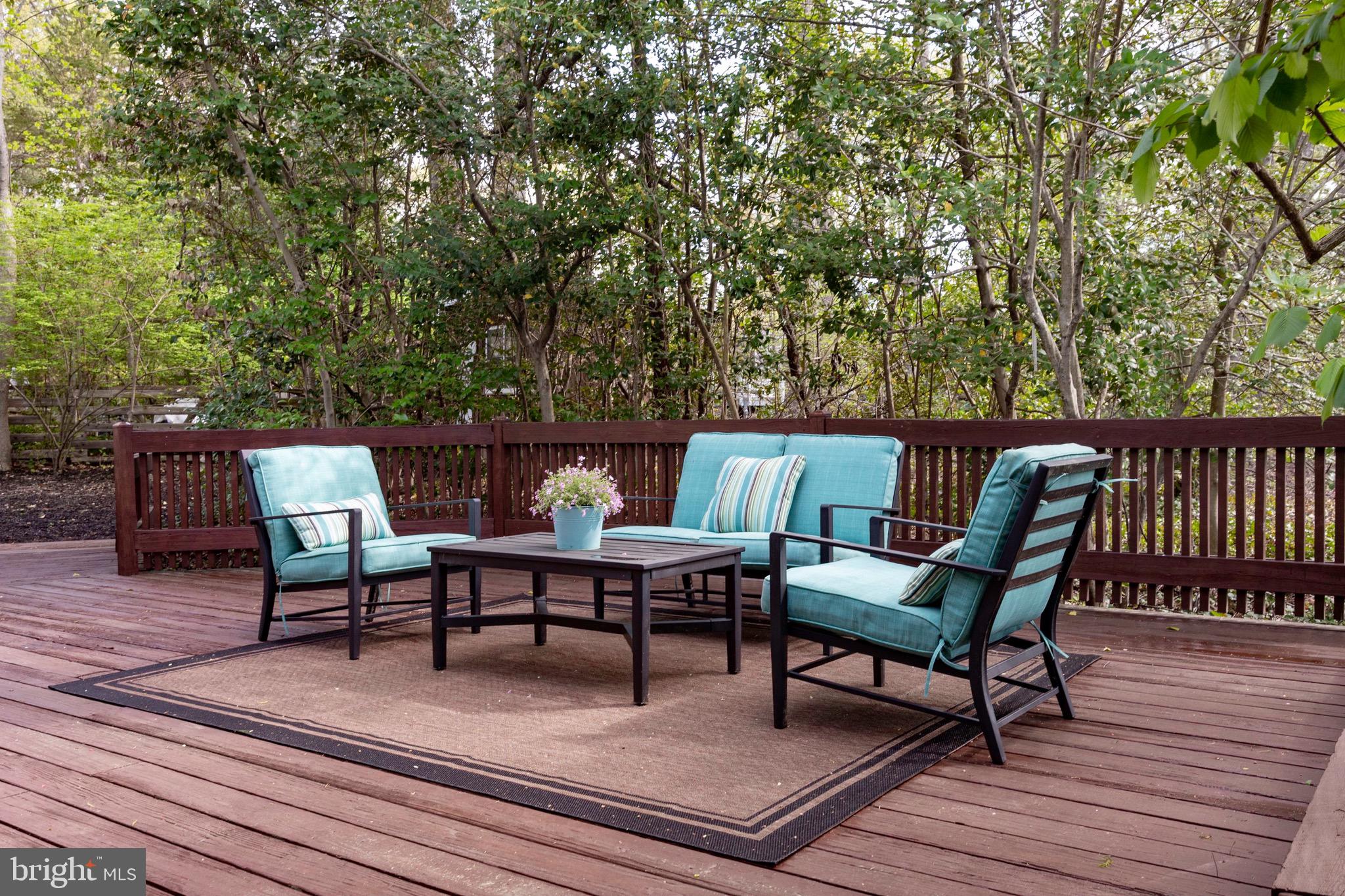 HOLLIN HILLS - Residential