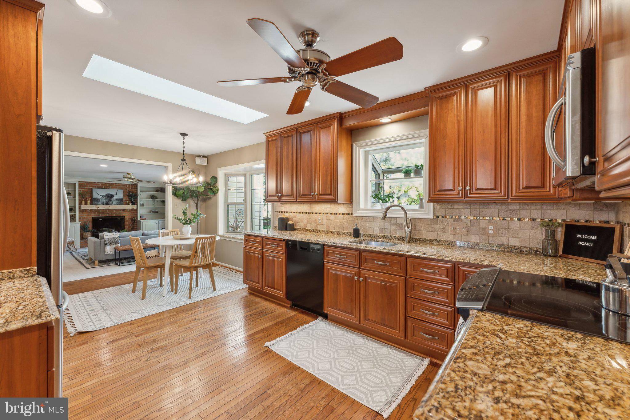 KENWOOD OAKS - Residential