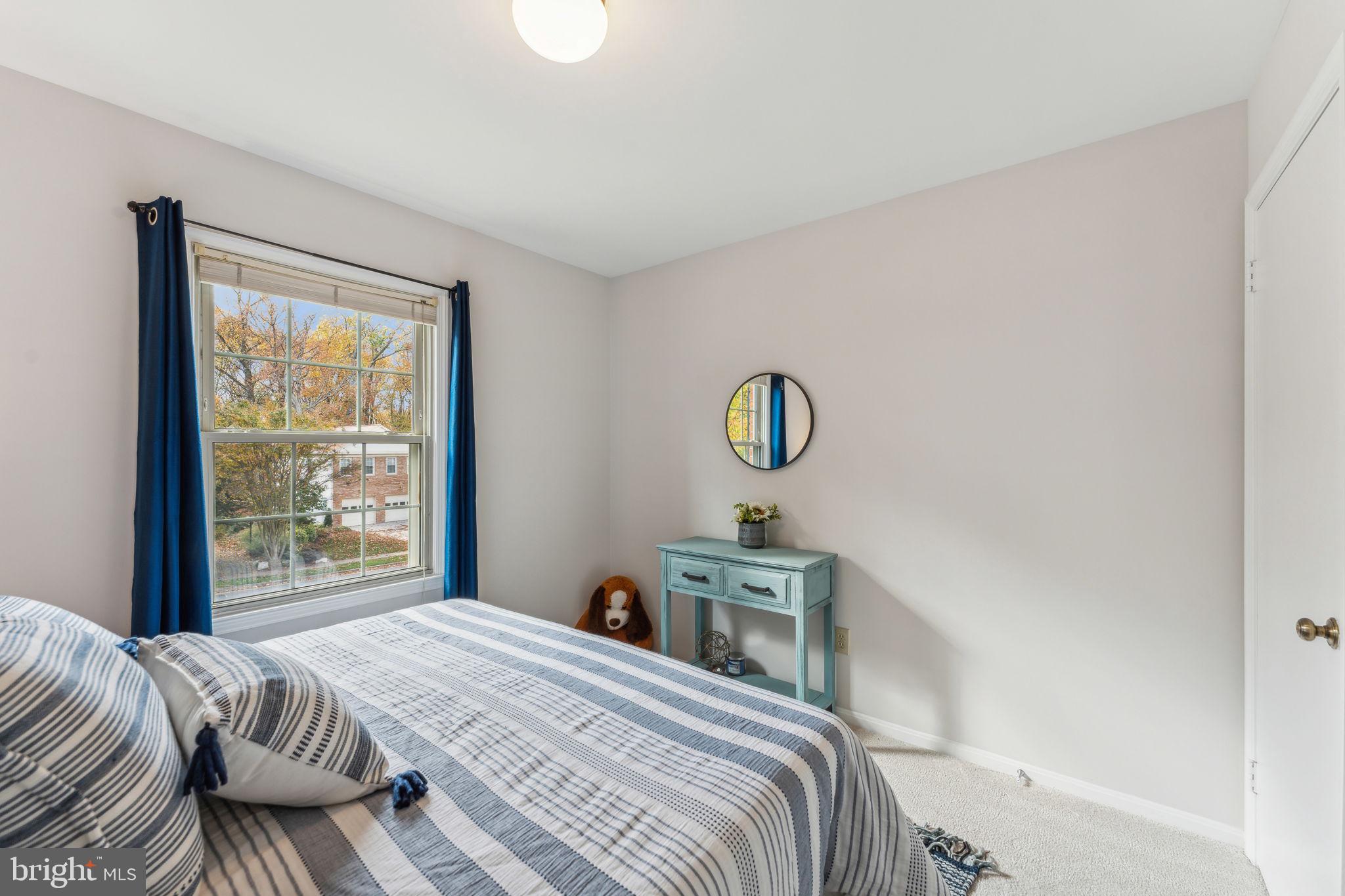 KENWOOD OAKS - Residential