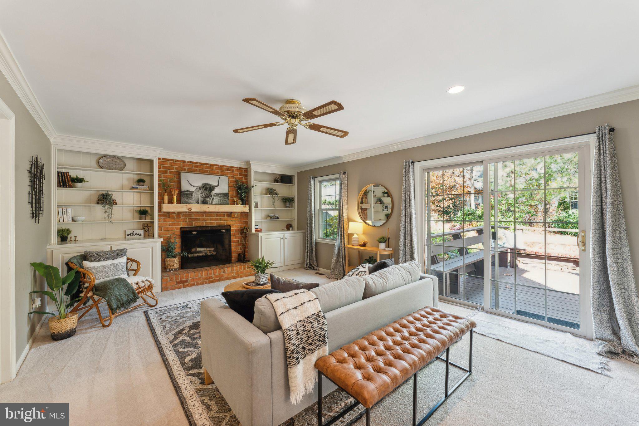 KENWOOD OAKS - Residential