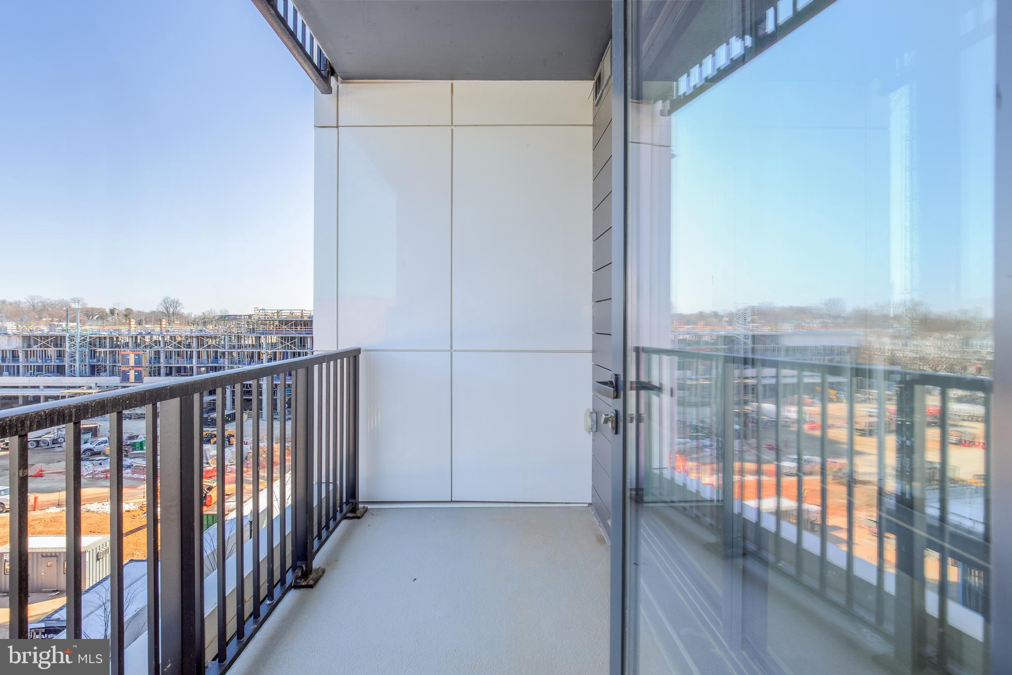 FALLS CHURCH CITY - Residential