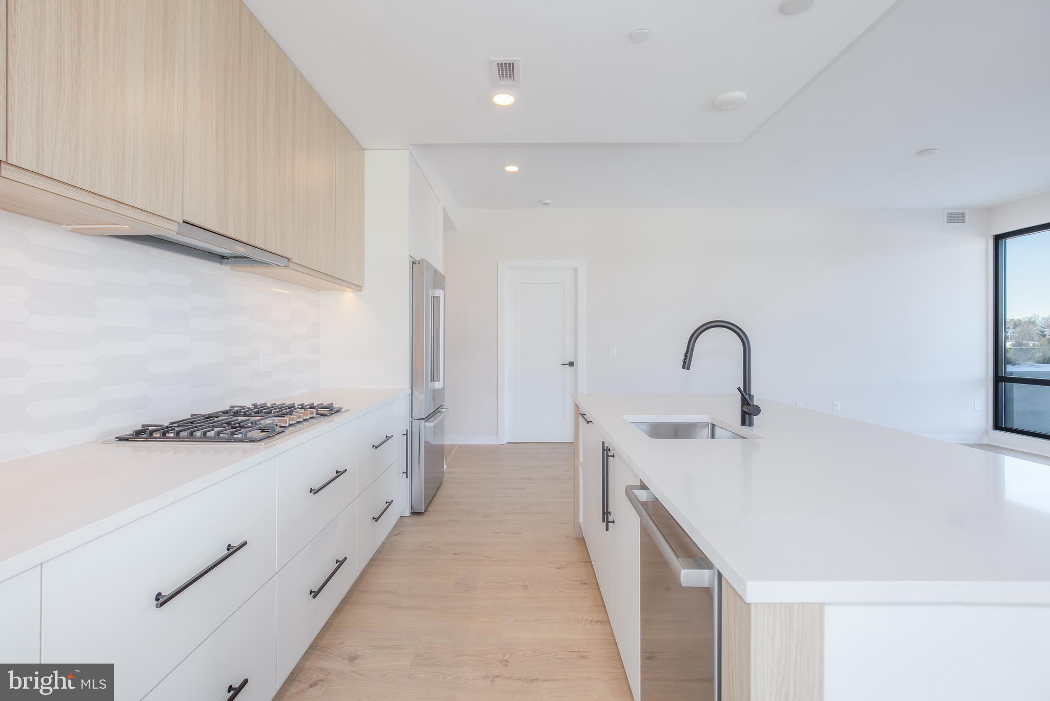 FALLS CHURCH CITY - Residential