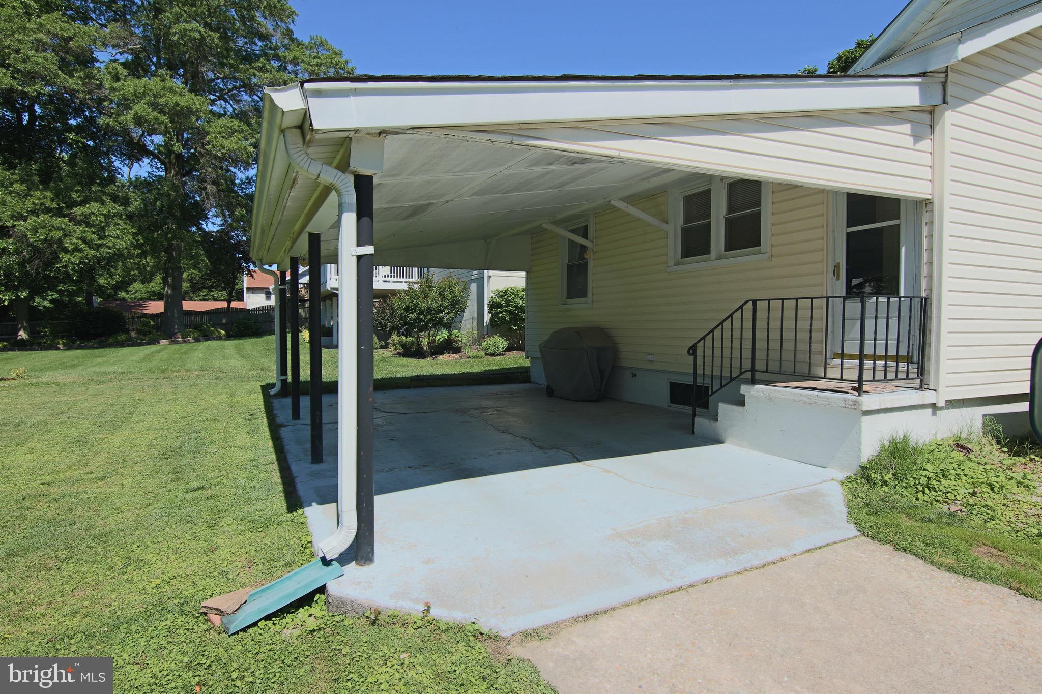 CEDARHURST - Residential