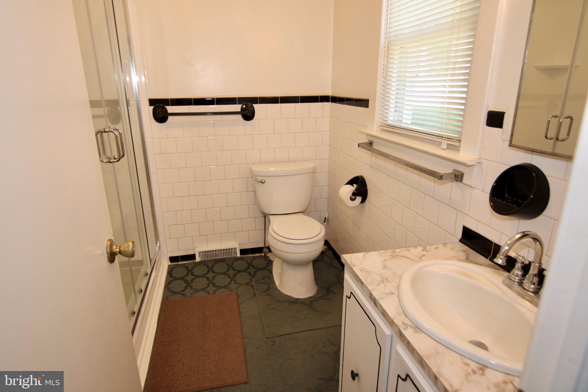 CEDARHURST - Residential