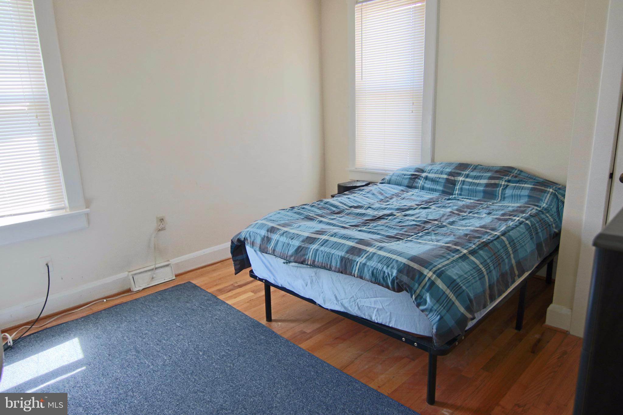 CEDARHURST - Residential