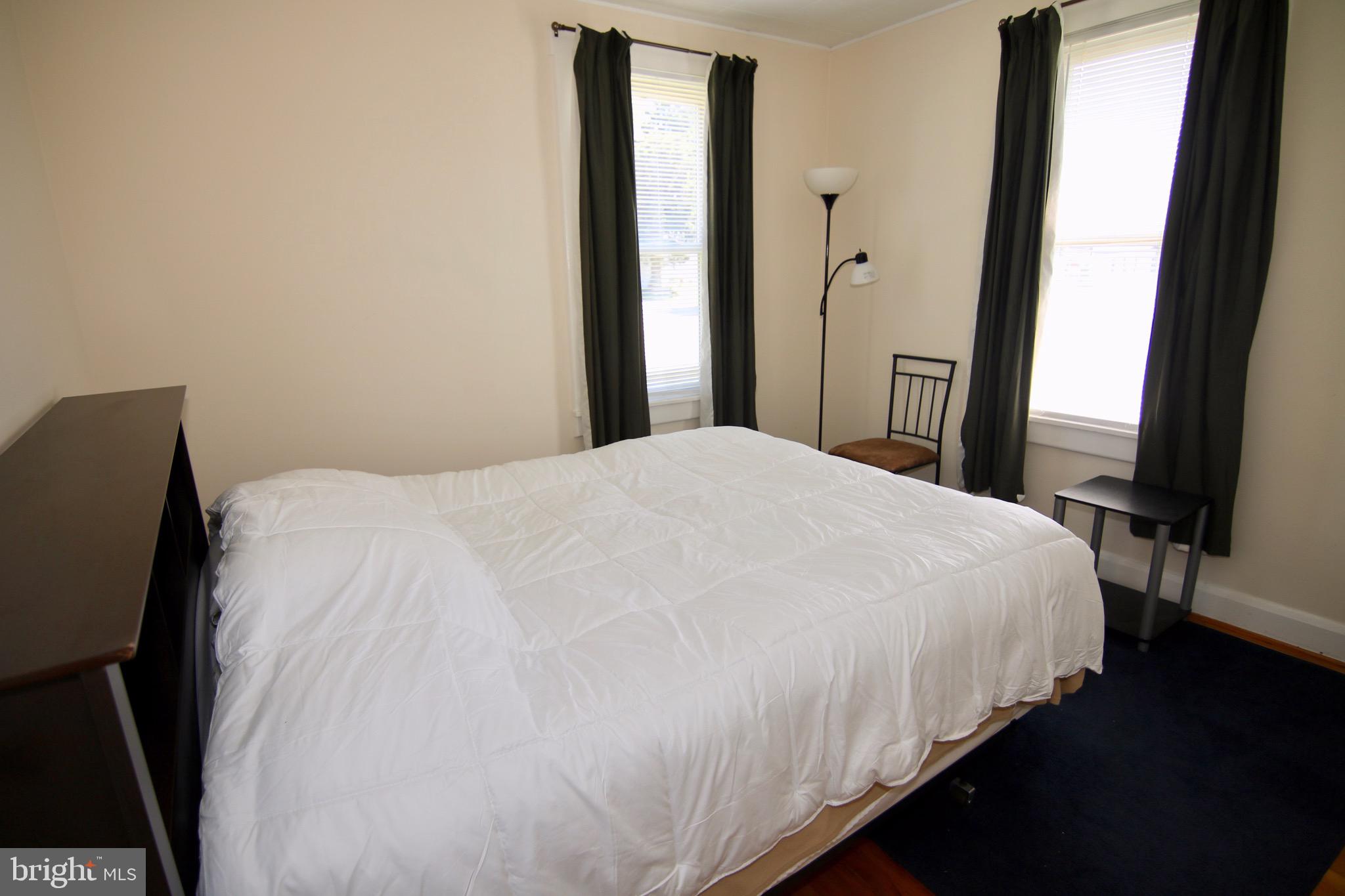 CEDARHURST - Residential