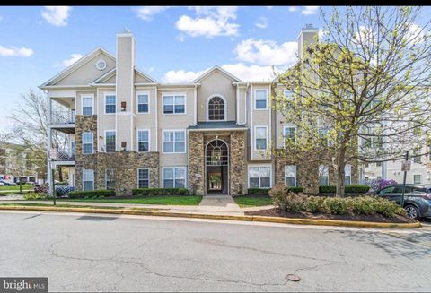 Photo of 5901 Founders Hill Drive #101, ALEXANDRIA, VA 22310 (MLS # VAFX2304774)