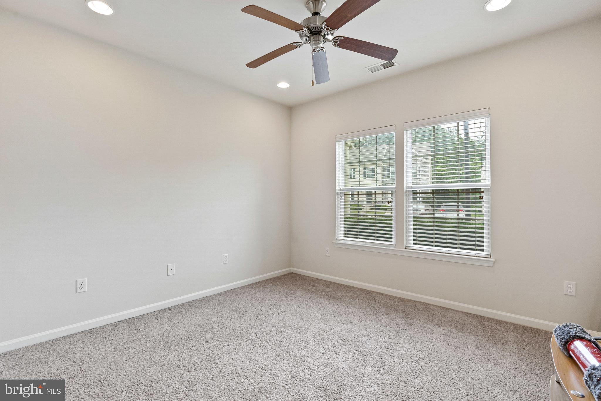 WYNDHOLME WOODS - Residential