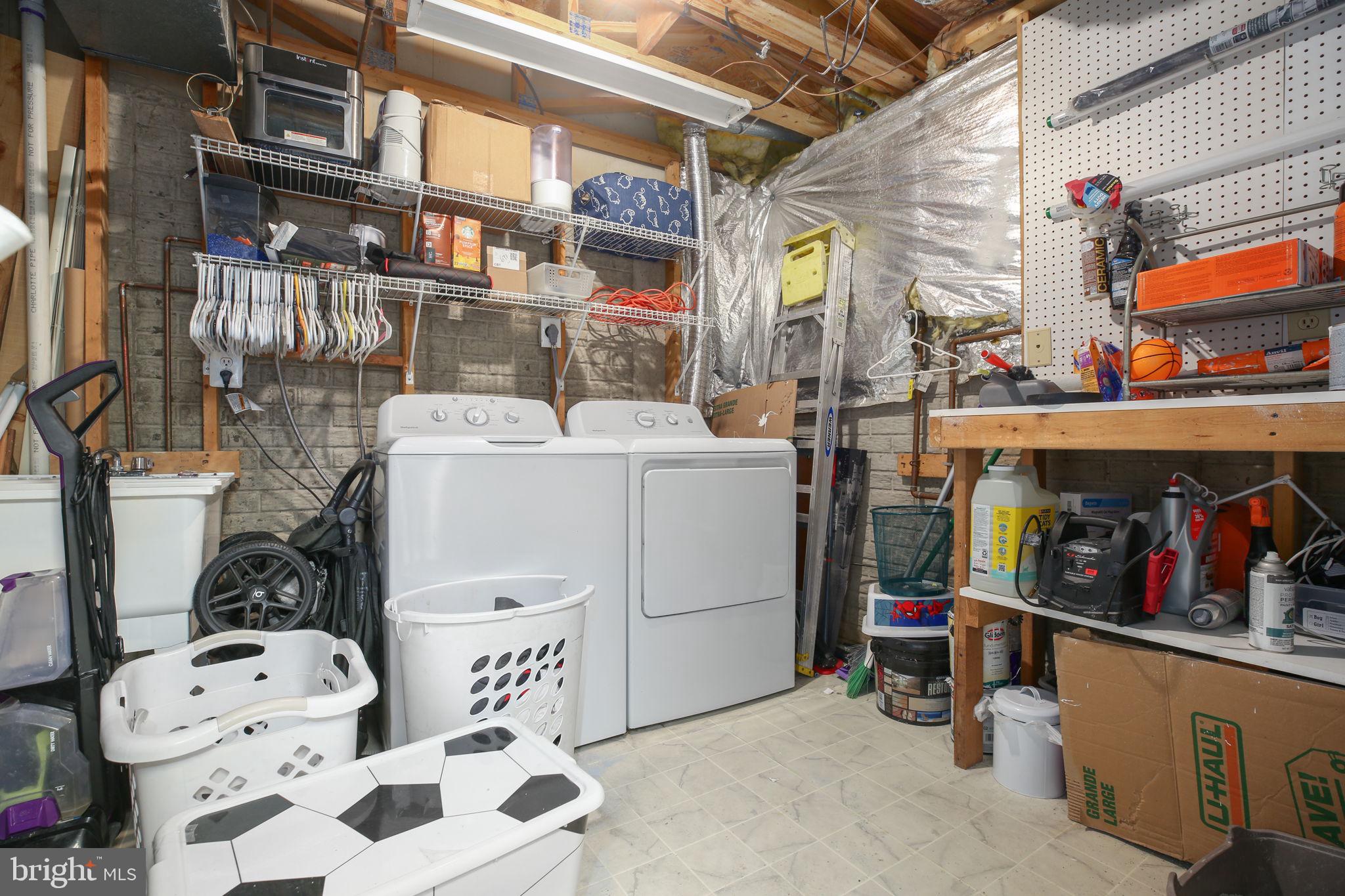 STONE RIVER - Residential