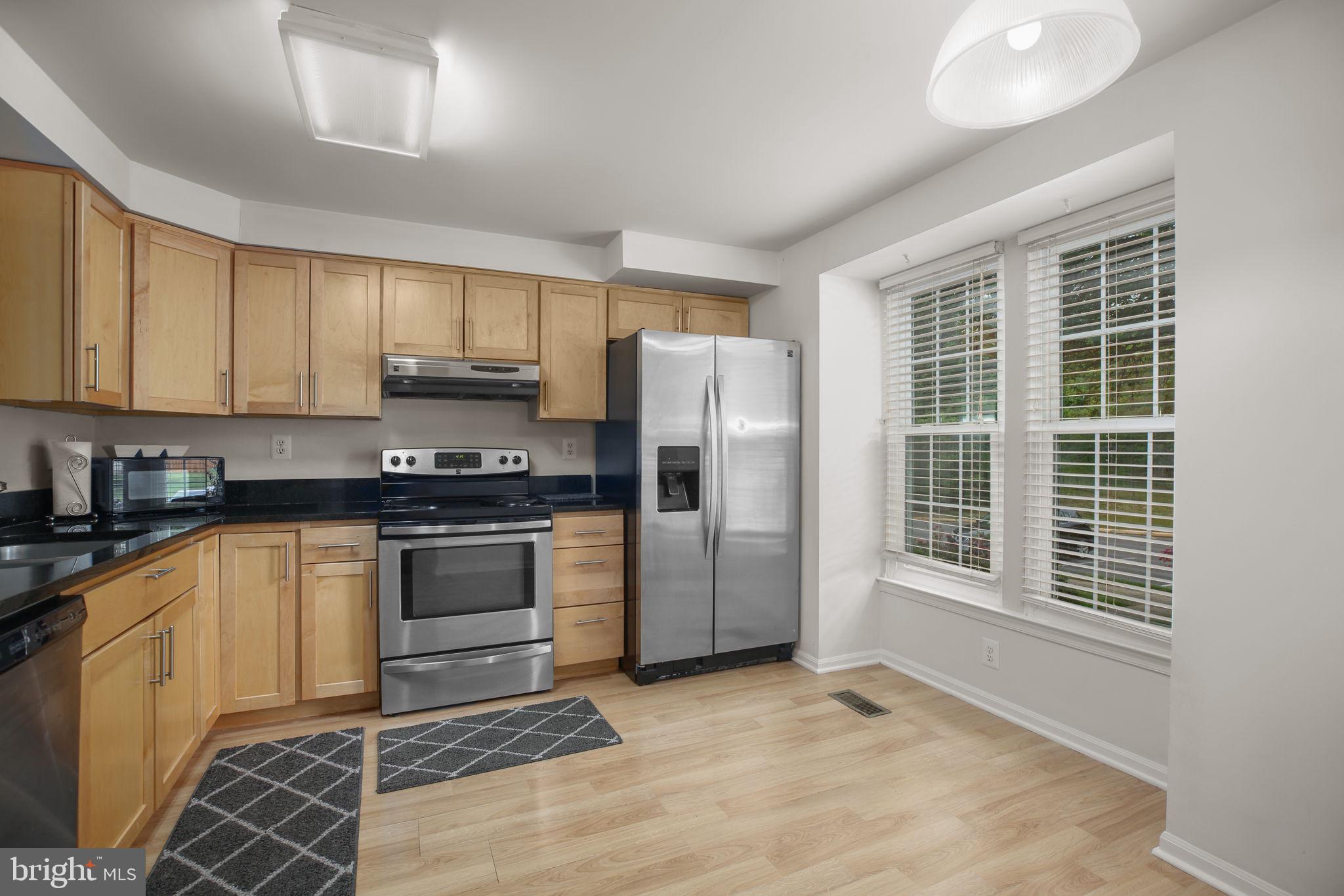 STONE RIVER - Residential