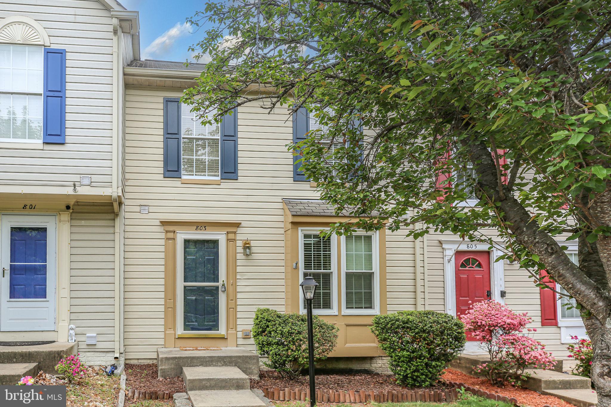 STONE RIVER - Residential